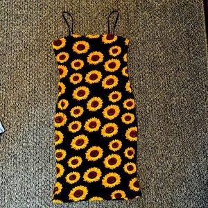 Rue21 black sunflower bodycon dress size medium